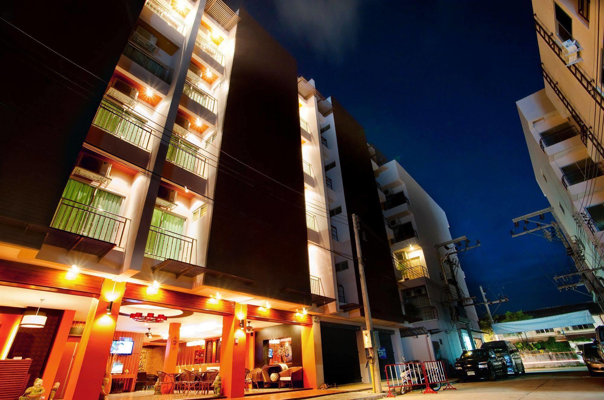 Deva Suites Patong Phuket Εξωτερικό φωτογραφία